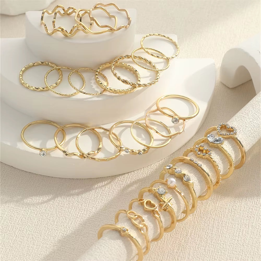 28 Pcs/Set Fashion Crystal Heart Star Geometric Rings Set Trendy Finger Cocktail Rings Set Jewelry Accessories