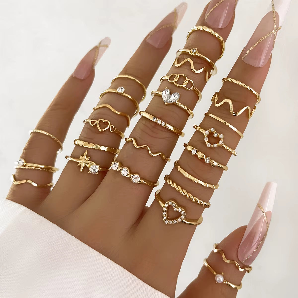 28 Pcs/Set Fashion Crystal Heart Star Geometric Rings Set Trendy Finger Cocktail Rings Set Jewelry Accessories